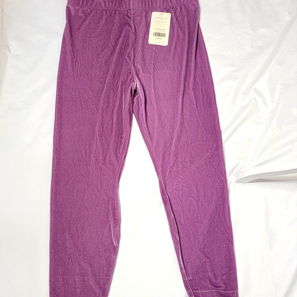 Fabletics Emma Velour Legging Short Size XXL. #242‎